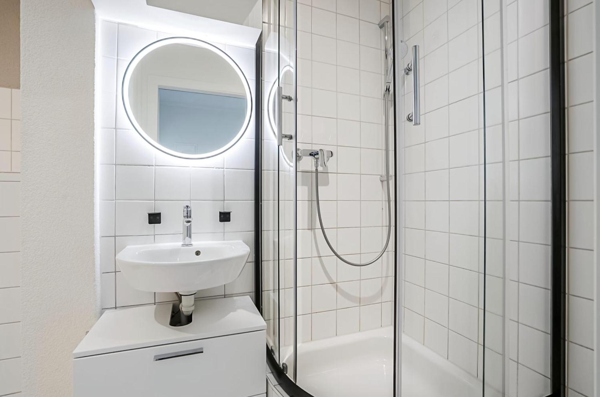 Apartment Charming In 4 Zürich